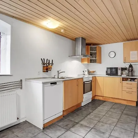 1 Bedroom Amazing In V Apartment