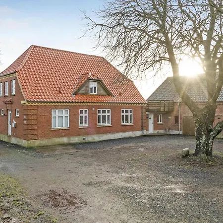 1 Bedroom Amazing In V *