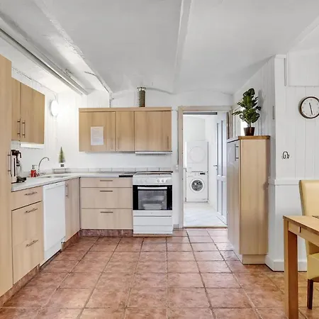 Apartment Gorgeous In V *